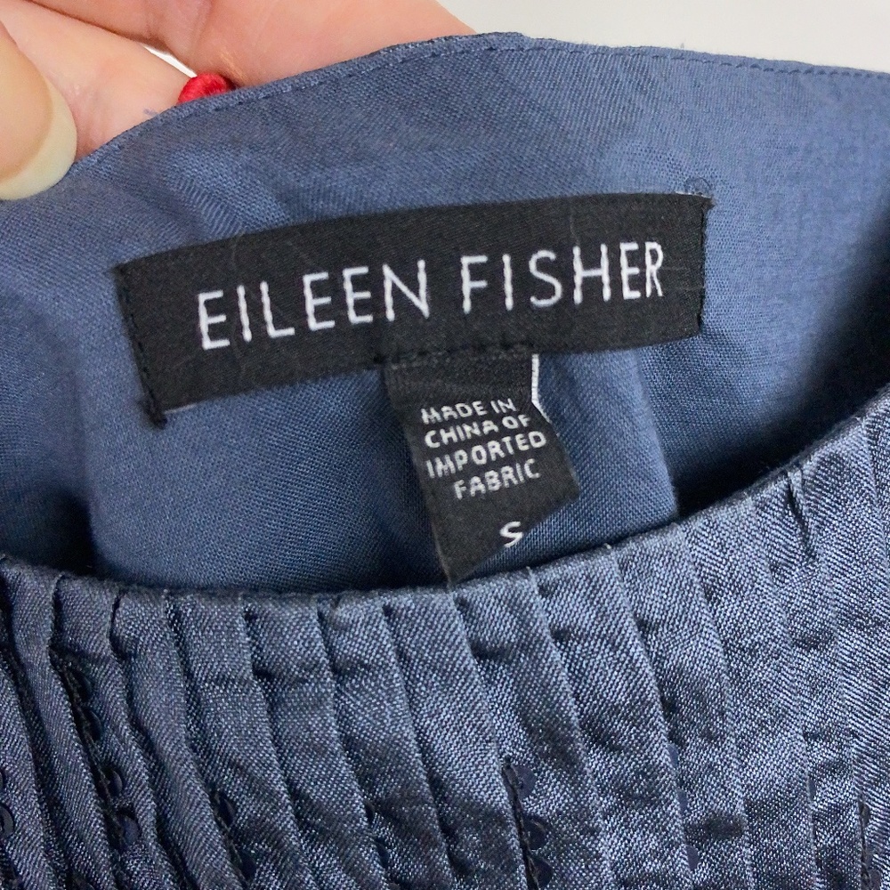 😎 Eileen Fisher Blue Pleated Pintuck Silk Tank - Picture 2 of 7